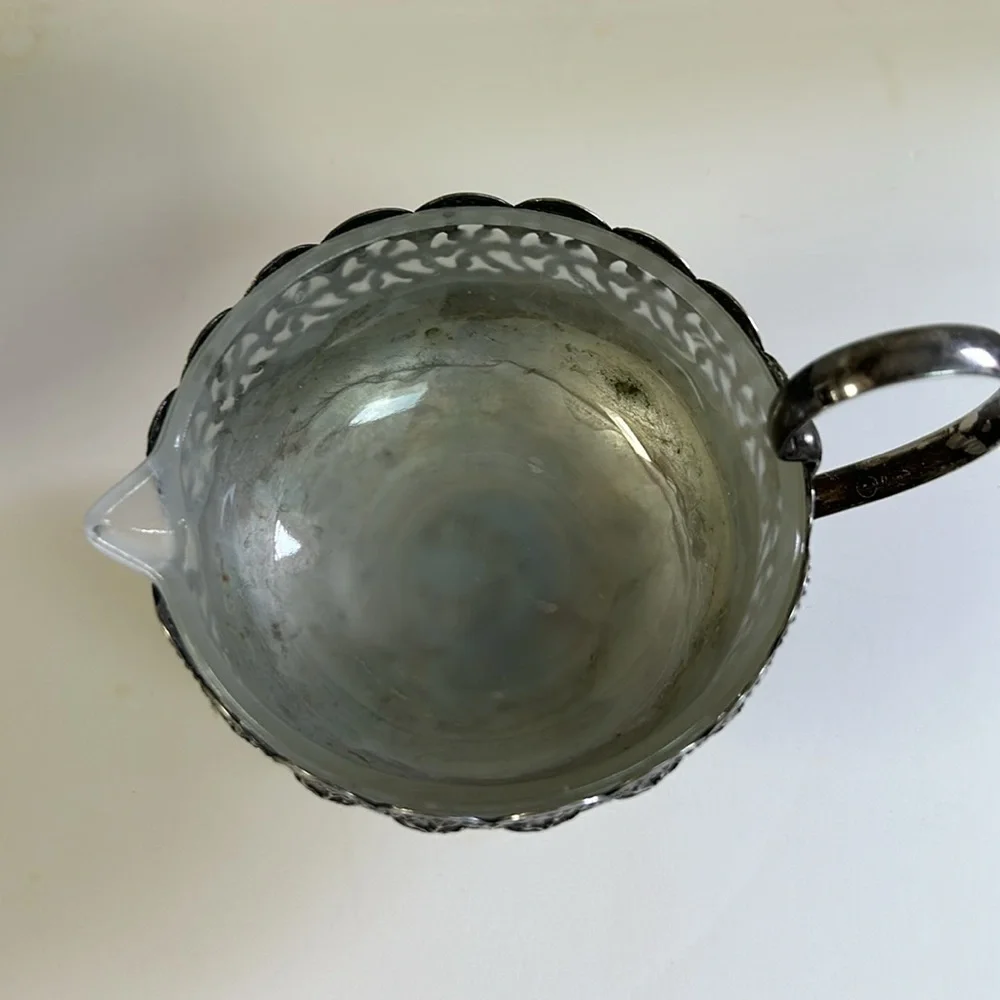 Vintage Celtic Quality Plate Made in England sugar and creamer set - Picture 4 of 12